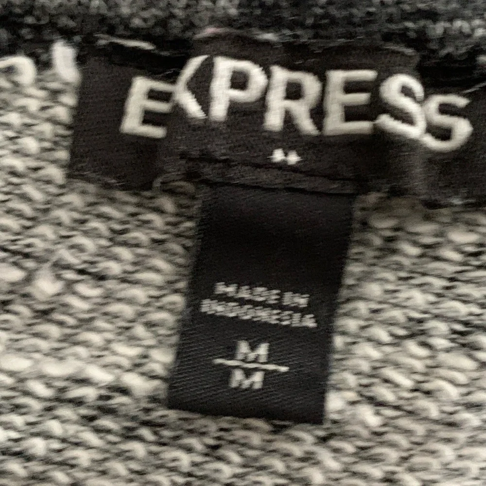 EXPRESS Women’s Black White Heather Long Sleeve Open Wrap Back Cotton Pull-over